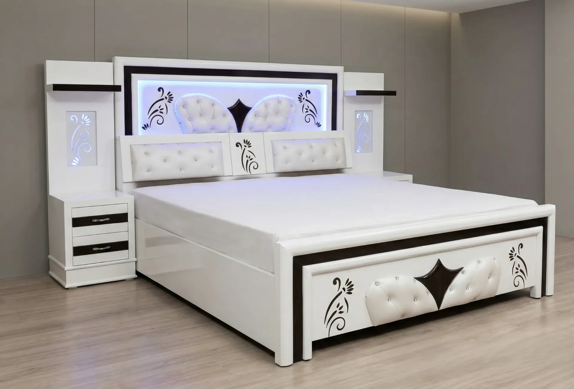 Maharaja Style King Size  Counter Bed CB